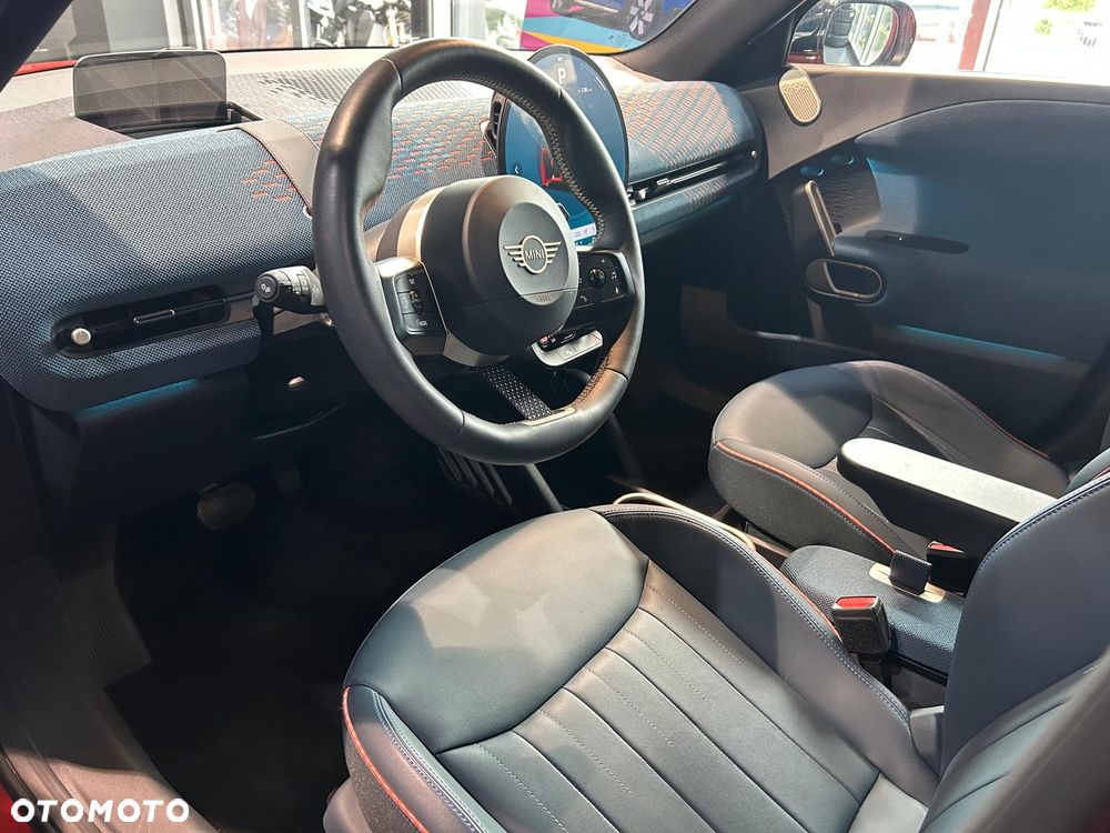 MINI Aceman SE 54.2kWh Linia Favoured - 5