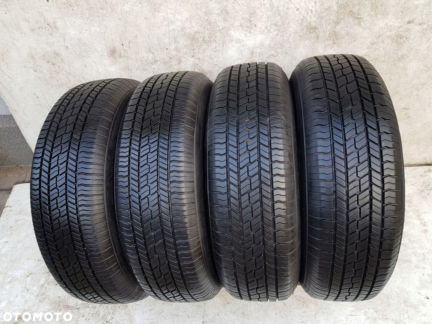 Yokohama GEOLANDAR G033 215/70 R16 100 H SUV - 2