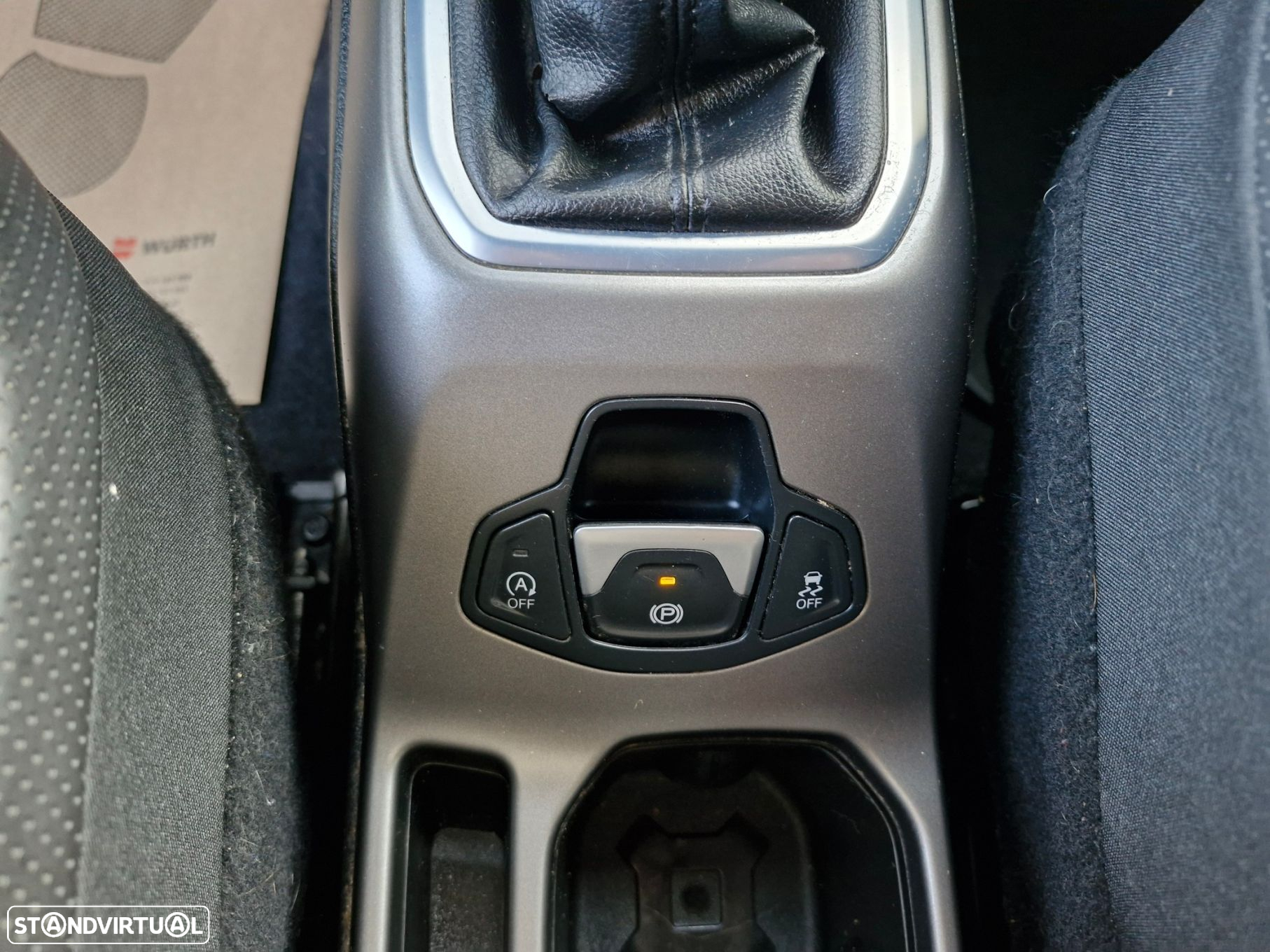 Jeep Renegade 1.0 T Limited - 35