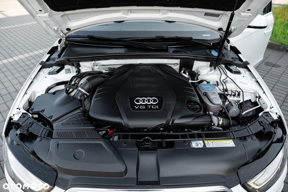 Audi A4 - 40