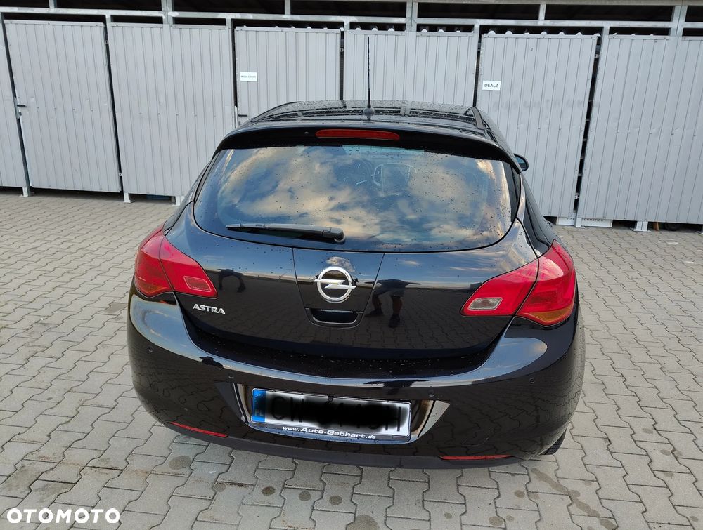Opel Astra - 18