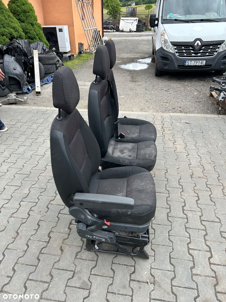 Peugeot Boxer IV 2022 rok fotel kierowcy pasażera fotele Citroen Jumper - 9