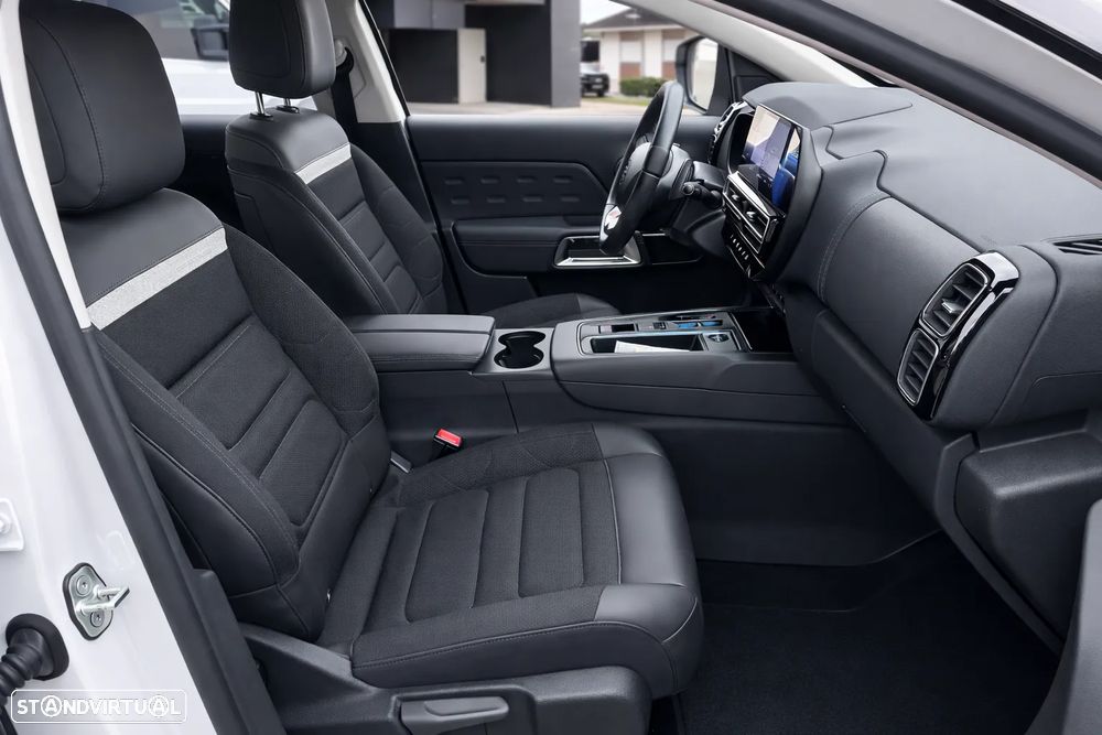 Citroën C5 Aircross 1.6 Hybrid Feel Business (TA) e-EAT8 - 8