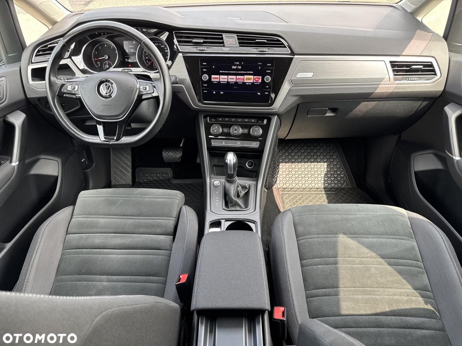 Volkswagen Touran 1.5 TSI EVO Comfortline DSG - 10