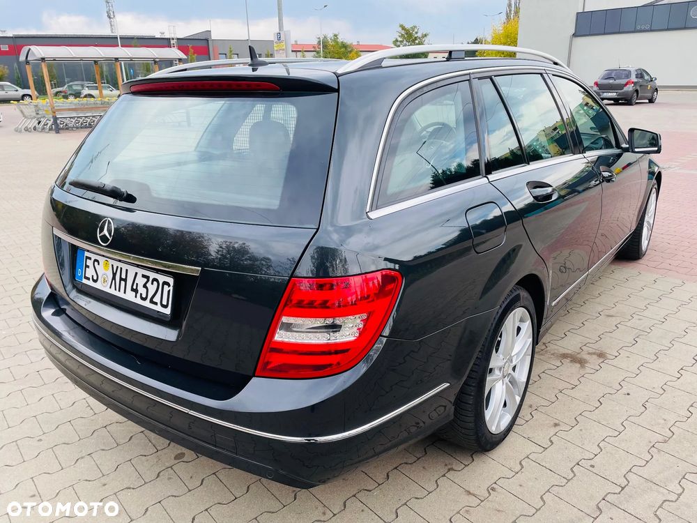 Mercedes-Benz Klasa C 180 (BlueEFFICIENCY) Avantgarde - 5