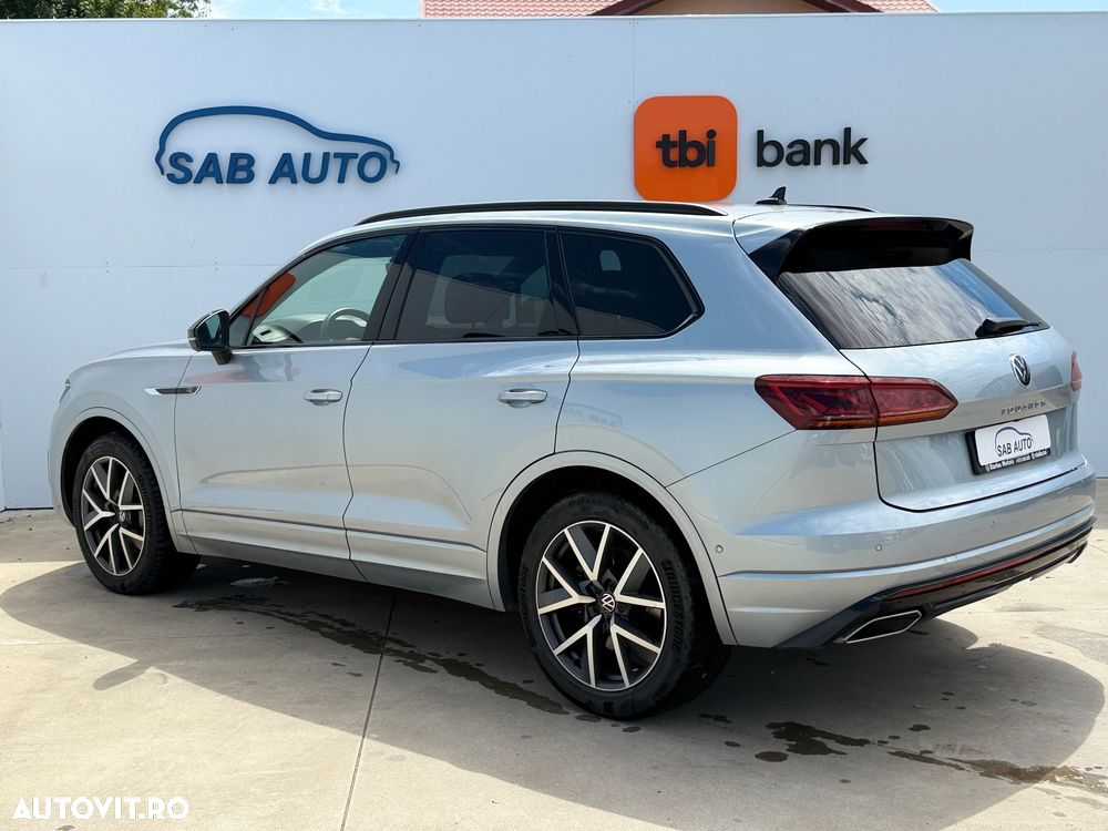 Volkswagen Touareg V6 TSI R-Style - 20
