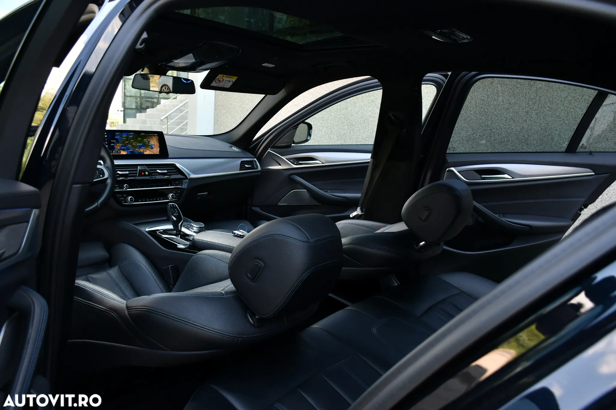 BMW Seria 5 530e iPerformance Aut. - 24