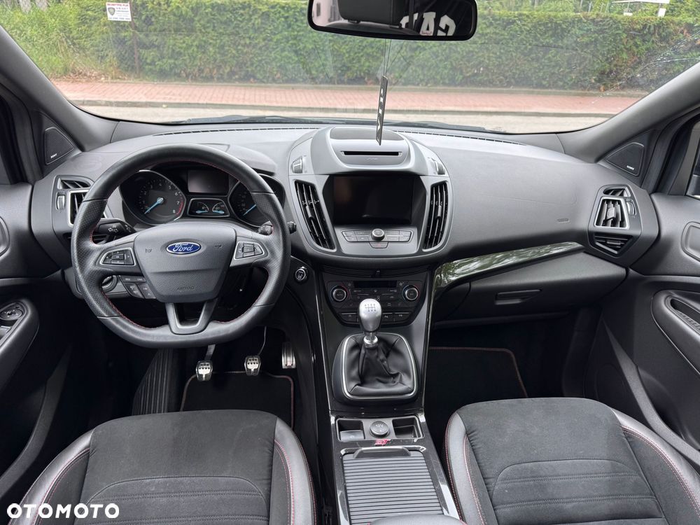 Ford Kuga 1.5 EcoBoost FWD ST-Line X - 20