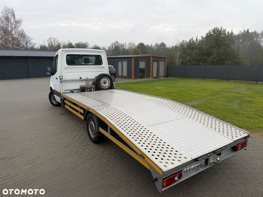 Mercedes-Benz Sprinter - 3