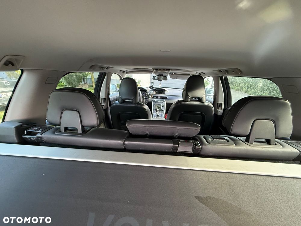 Volvo V70 D3 Ocean Race - 9