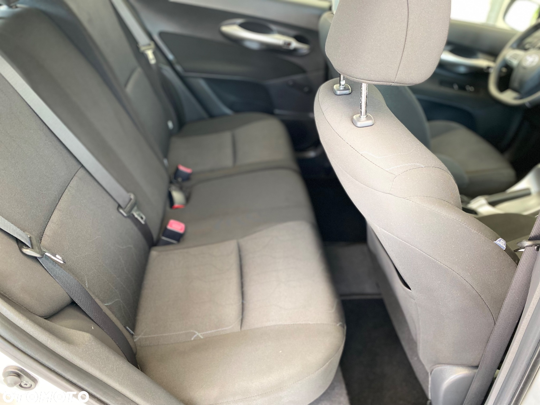 Toyota Auris 1.6 Luna - 16