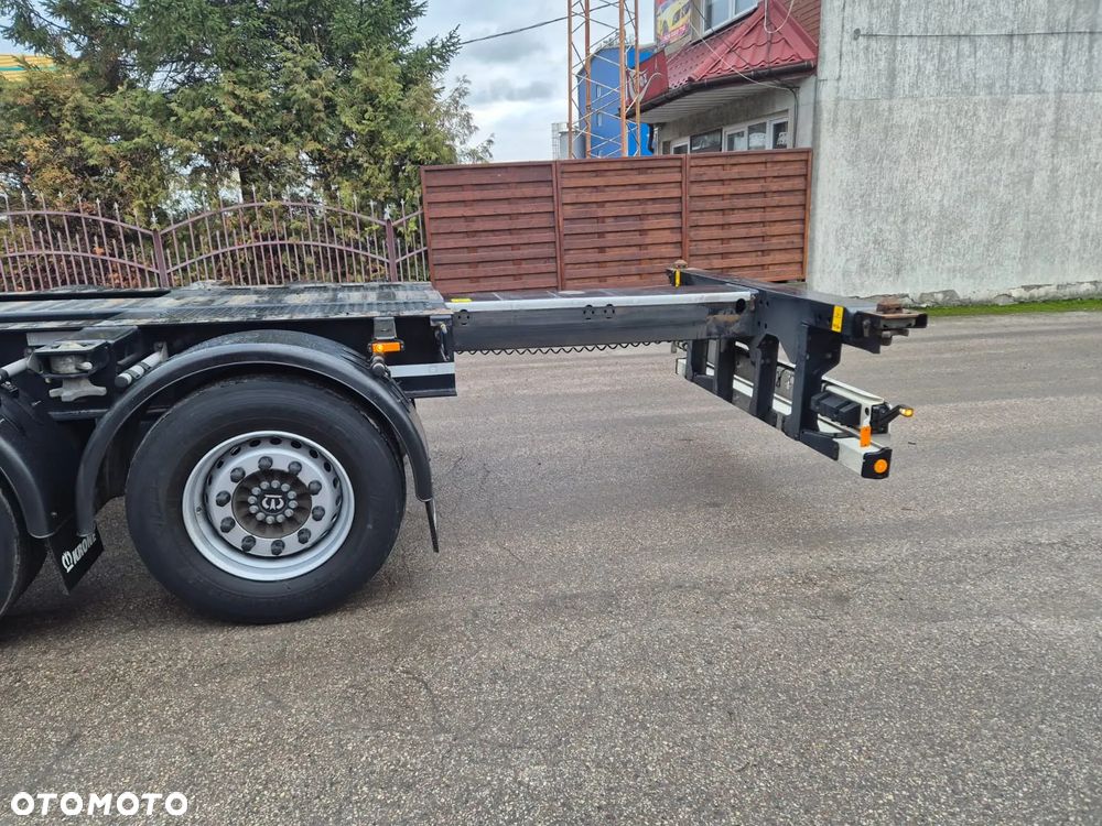 Krone Podkontenerowa - 22