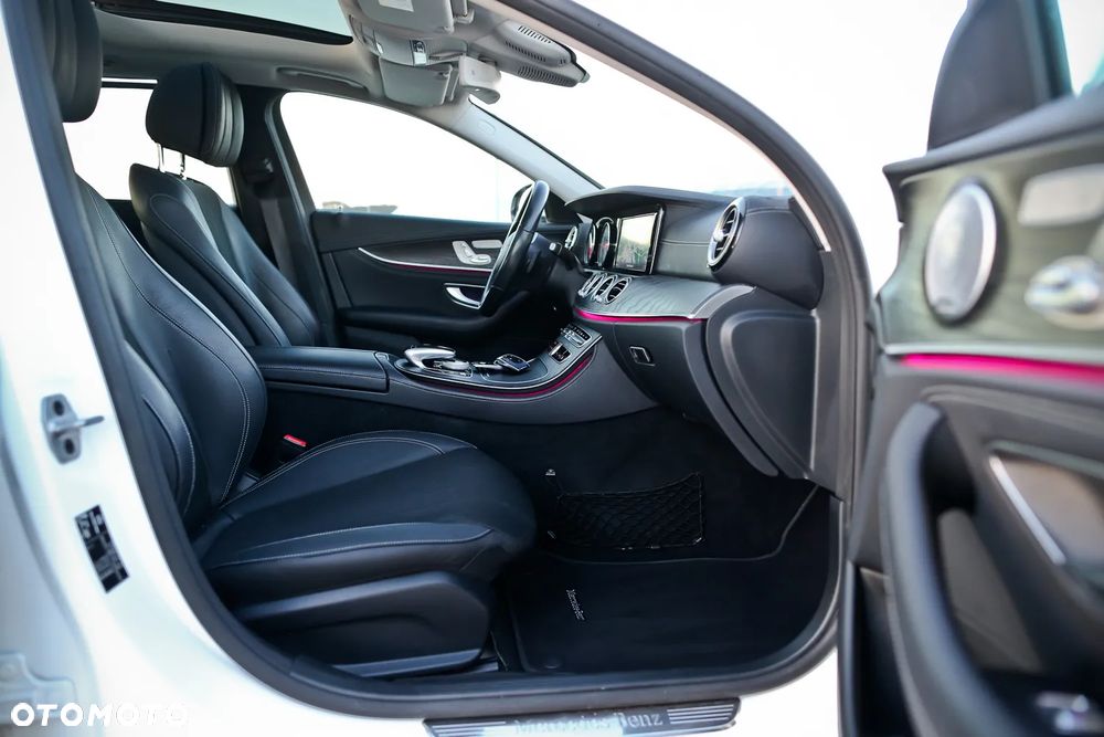 Mercedes-Benz Klasa E 220 d 4Matic All-Terrain 9G-TRONIC Avantgarde - 20