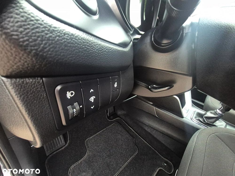 Kia Ceed 1.4 CVVT Edition 7 - 17