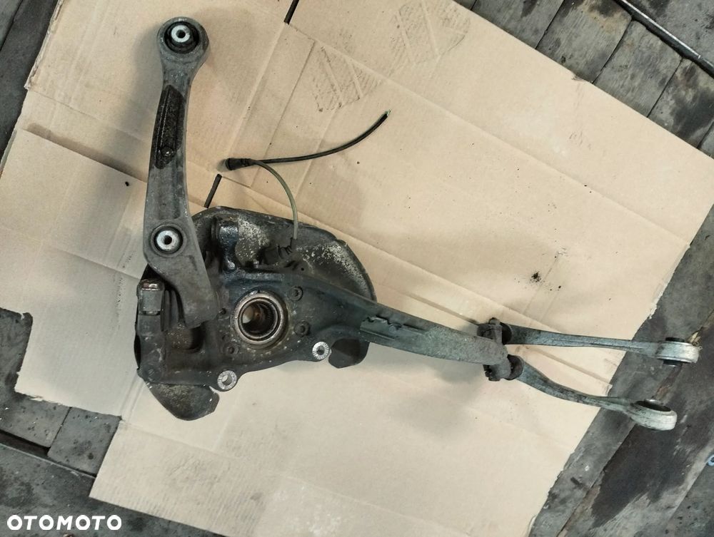 AUDI Q5 8R PIASTA ZWRONNICA PRAWA PRZÓD - 2