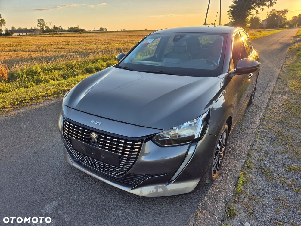 Peugeot 208 PureTech 100 EAT8 GT Pack - 12