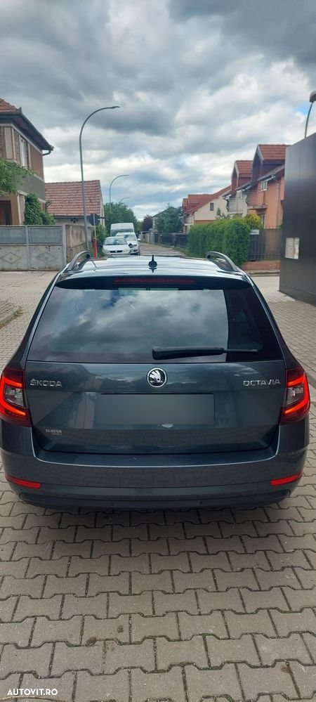 Skoda Octavia 1.6 TDI DSG Ambition - 3