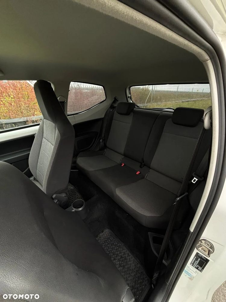Volkswagen up! 1.0 high - 4