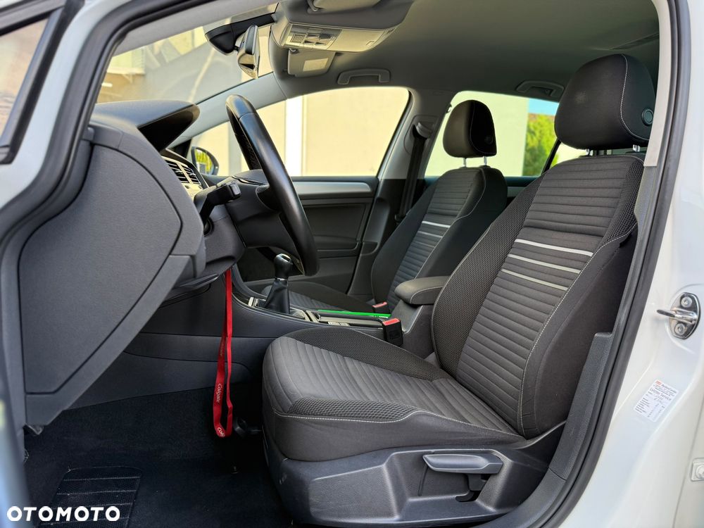 Volkswagen Golf 1.2 TSI BlueMotion Technology Cup - 20