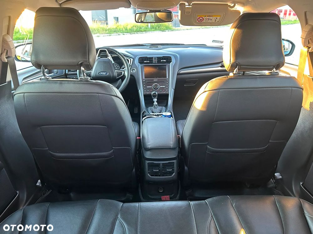 Ford Mondeo 2.0 TDCi Titanium - 27
