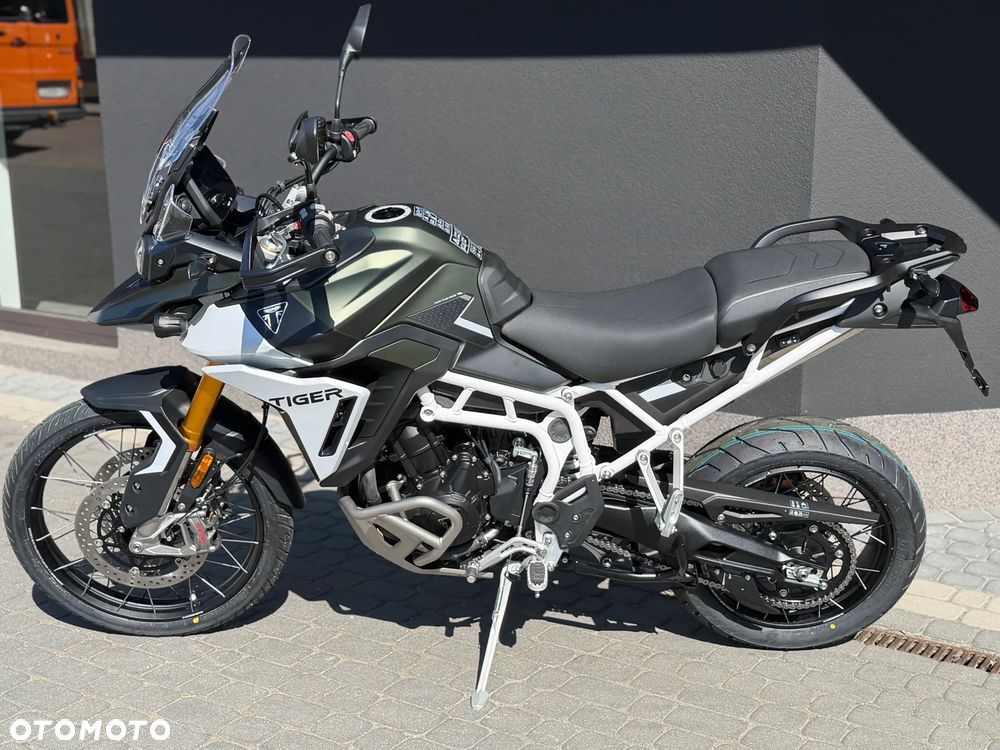Triumph Tiger - 9