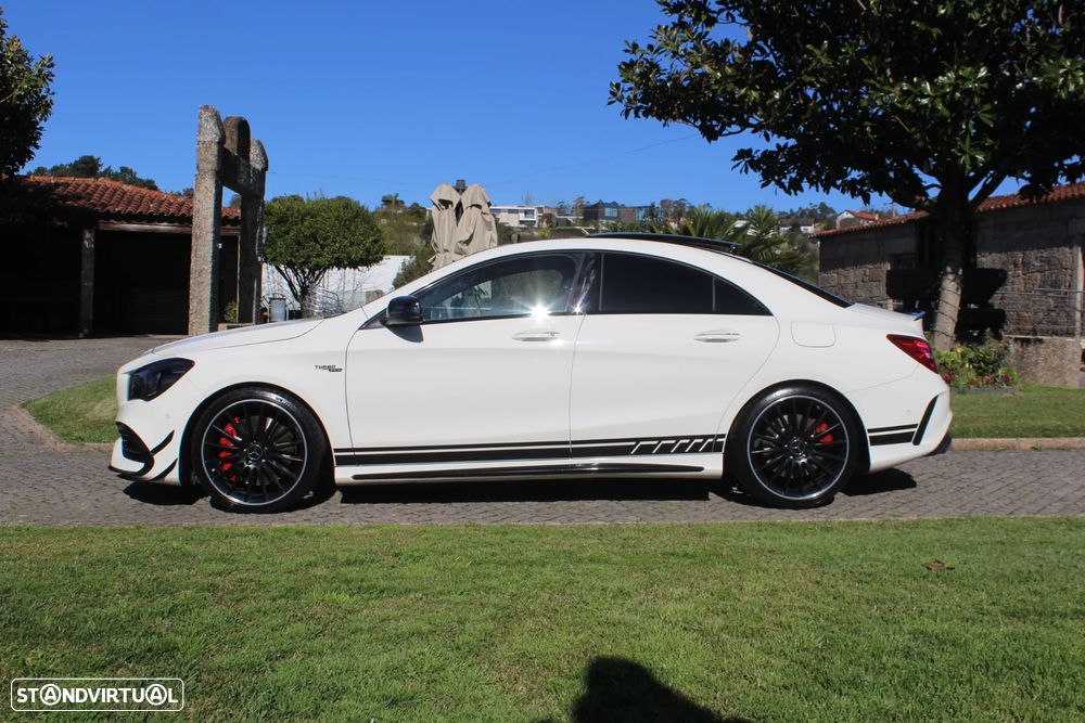 Mercedes-Benz CLA 45 AMG 4Matic Speedshift DCT 7G Night Edition - 3