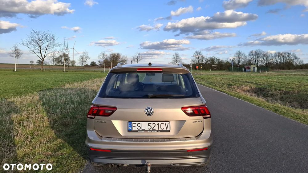Volkswagen Tiguan 2.0 TDI SCR (BlueMotion Technology) Comfortline - 16