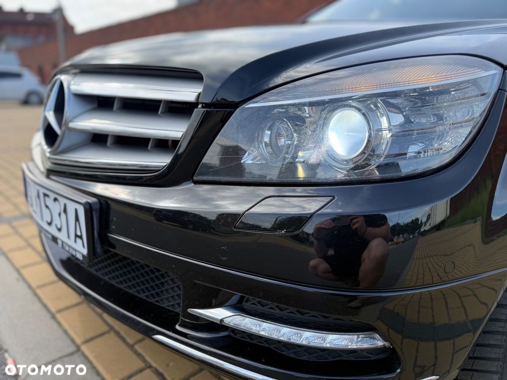 Mercedes-Benz Klasa C 200 CDI DPF Automatik BlueEFFICIENCY SPORT EDITION - 10