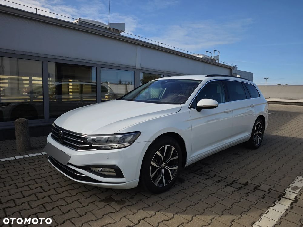 Volkswagen Passat Variant 2.0 TSI Business DSG - 1