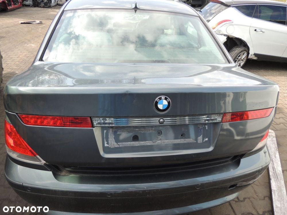 Klapa bagażnika BMW 735i E65 - 1