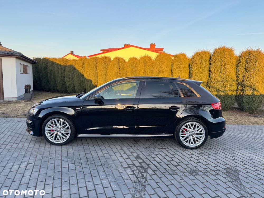 Audi A3 Sportback 2.0 TDI S line Sportpaket - 14