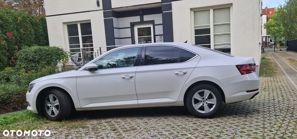 Skoda Superb 1.8 TSI Ambition - 2