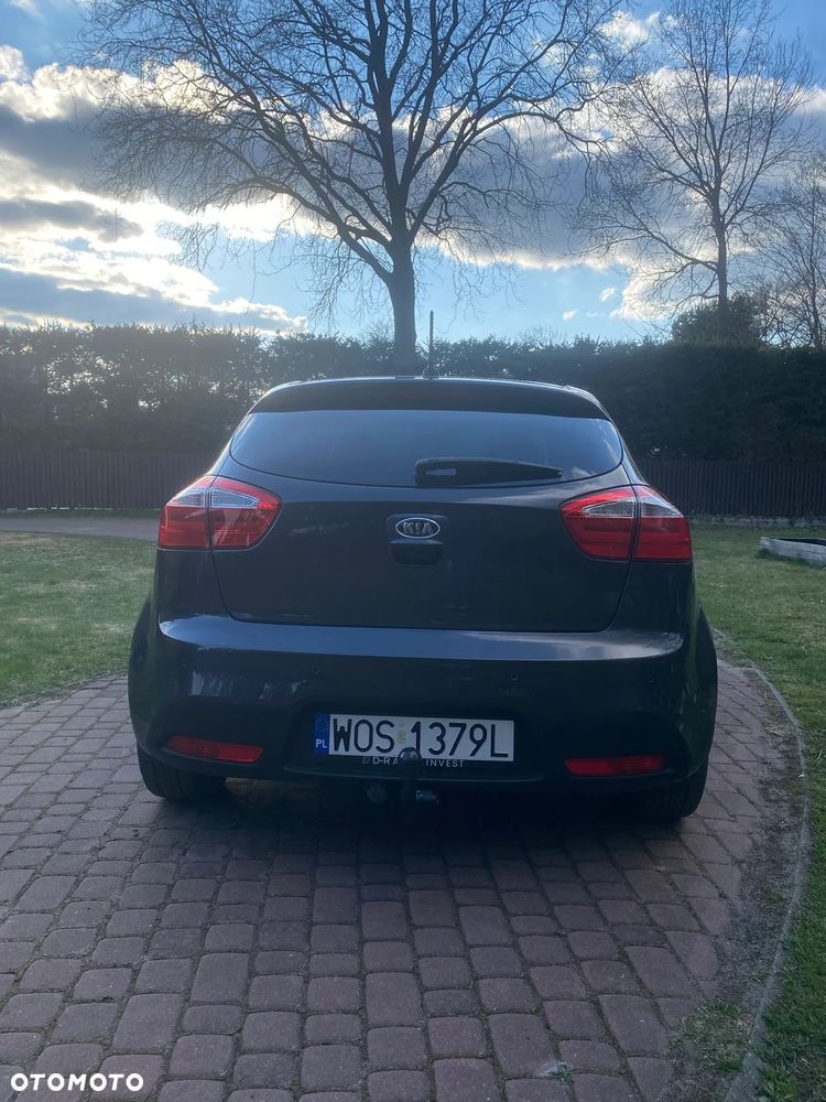 Kia Rio 1.2 Dream Team Edition - 8