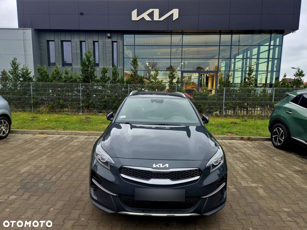 Kia XCeed 1.5 T-GDI Prestige Line DCT - 3
