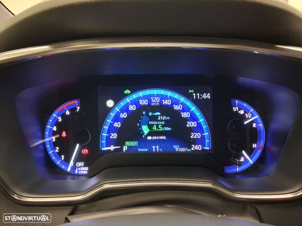 Toyota Corolla - 22