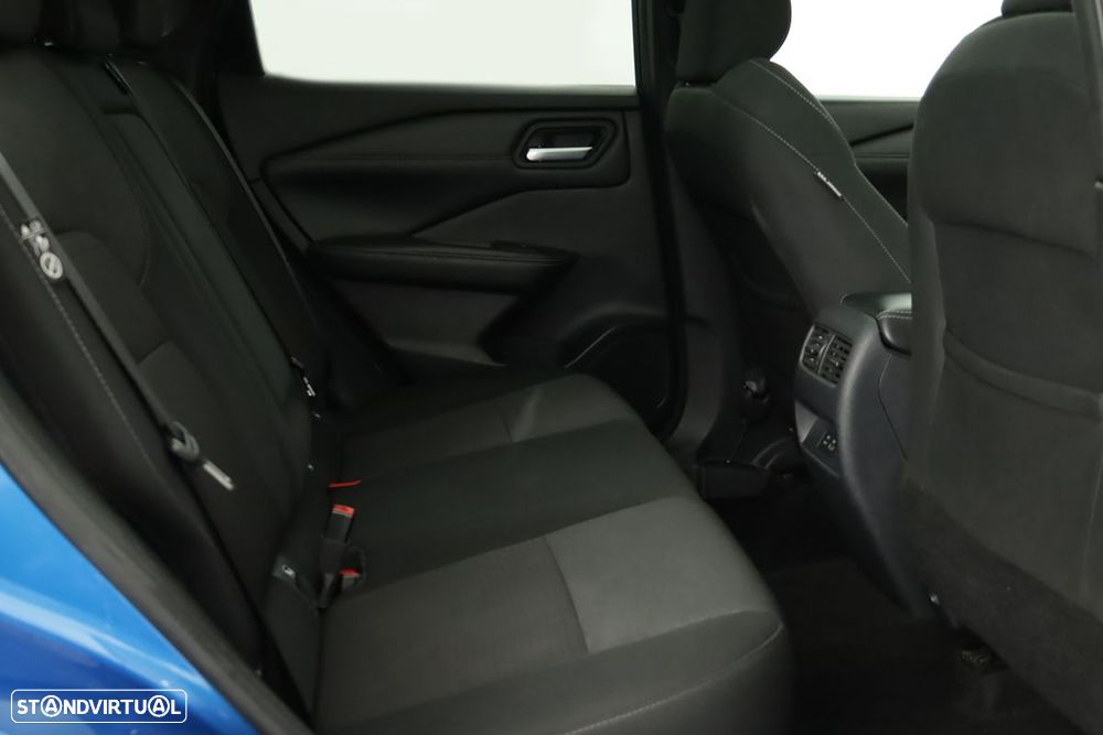 Nissan Qashqai 1.3 DIG-T N-Connecta - 22