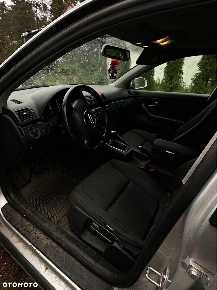 Audi A4 Avant - 7
