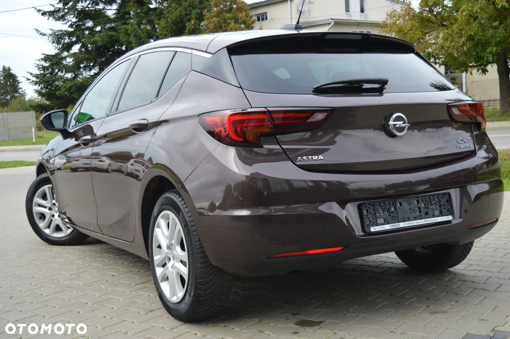 Opel Astra 1.4 Turbo Dynamic - 18