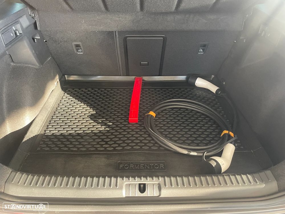 Cupra Formentor VZ 1.4 e-Hybrid DSG Tribe Edition - 10