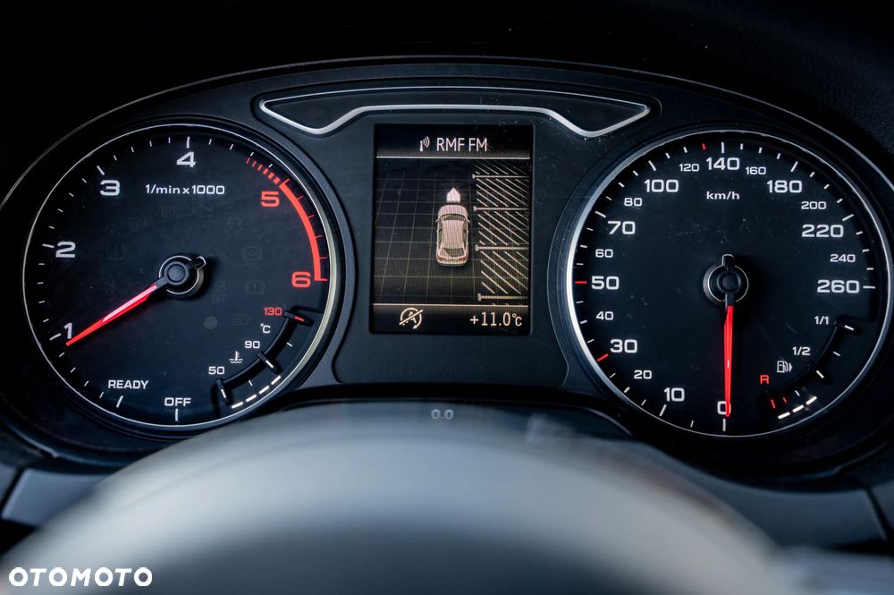Audi A3 Sportback 1.6 TDI (clean diesel) S line Sportpaket - 15