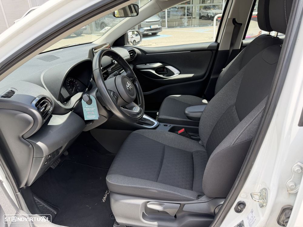 Toyota Yaris - 14
