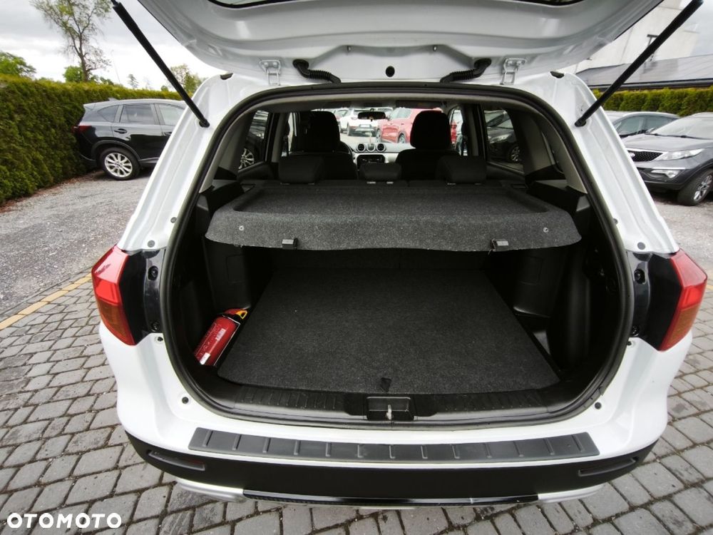 Suzuki Vitara - 22