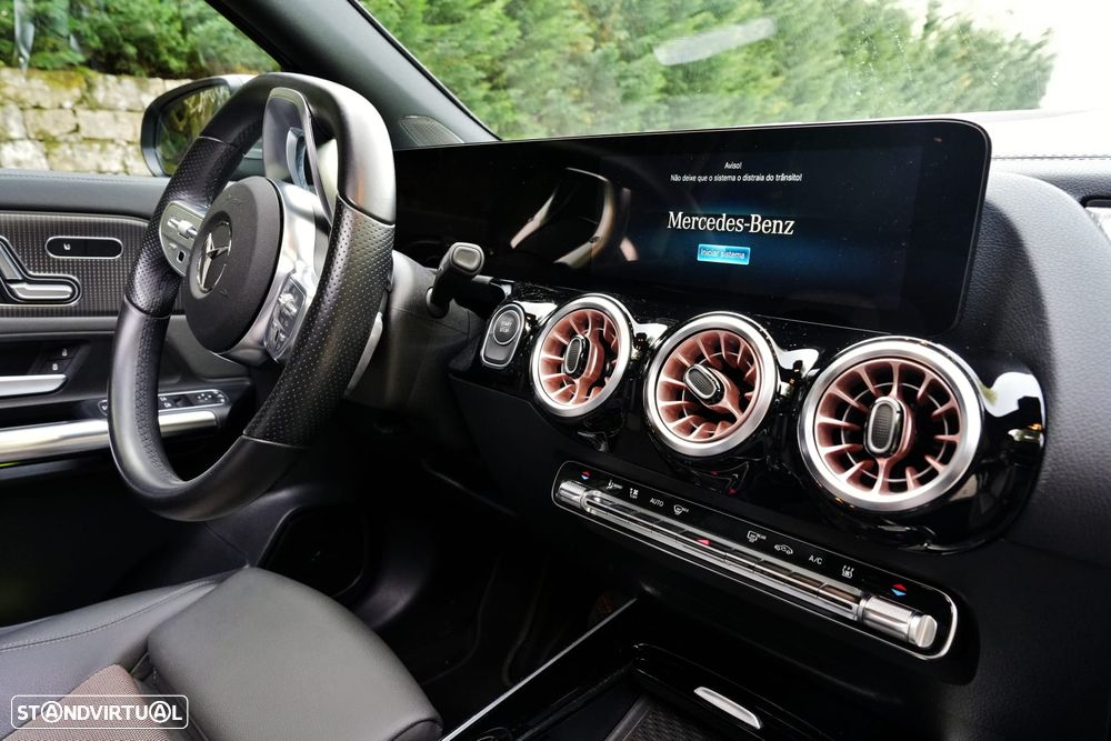 Mercedes-Benz EQA 300 4Matic Electric Art - 9