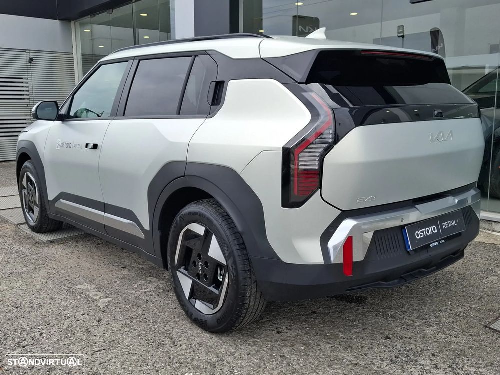 Kia EV3 58.3 kWh Drive - 8