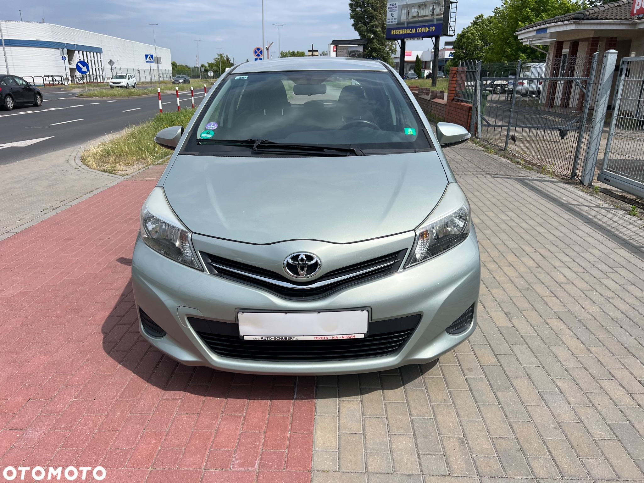 Toyota Yaris 1.33 Dynamic - 8