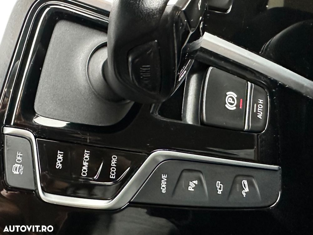 BMW X3 xDrive30e AT PHEV - 19
