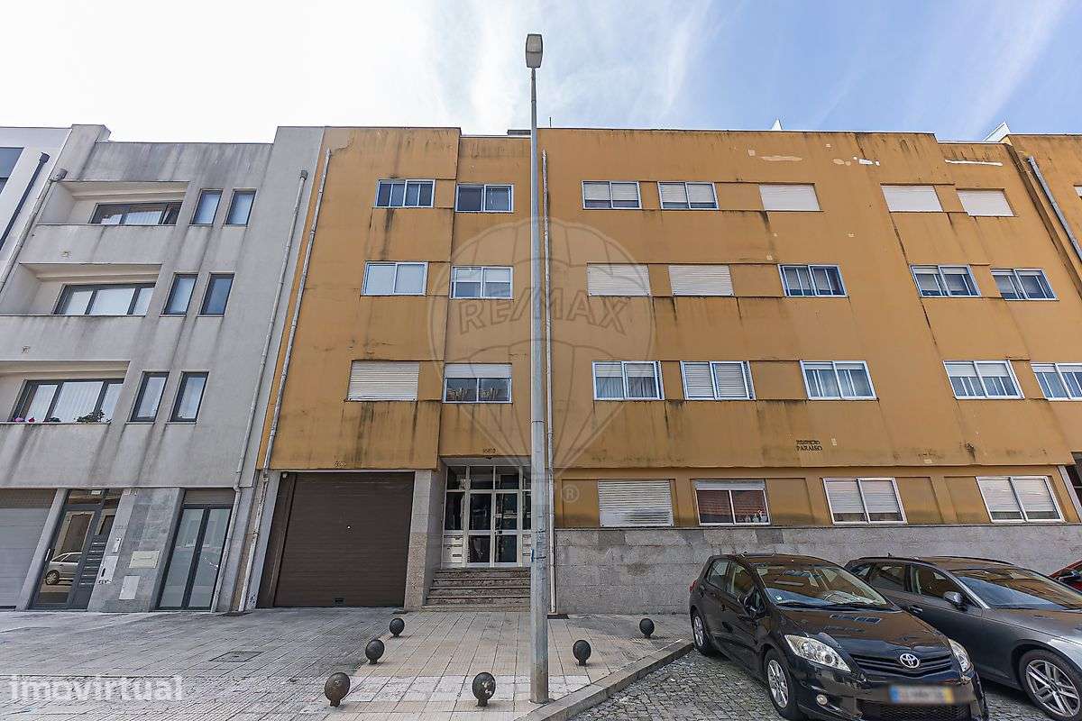 Apartamento T2 para arrendamento - Grande imagem: 2/27