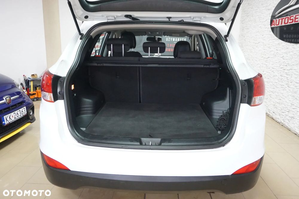 Hyundai ix35 1.7 CRDi 2WD blue Comfort - 12