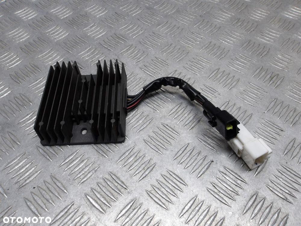 Regulator napięcia SUZUKI VLR 1800 C109R BOULEVARD/INTRUDER 08-13r   PN. 32800-10G20 - 2