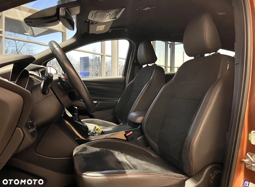 Ford Kuga 2.0 EcoBoost 4x4 ST-Line - 22